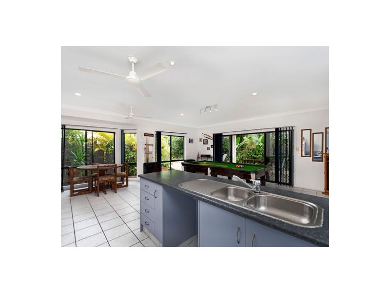 10 Sunbird Close, Port Douglas QLD 4877