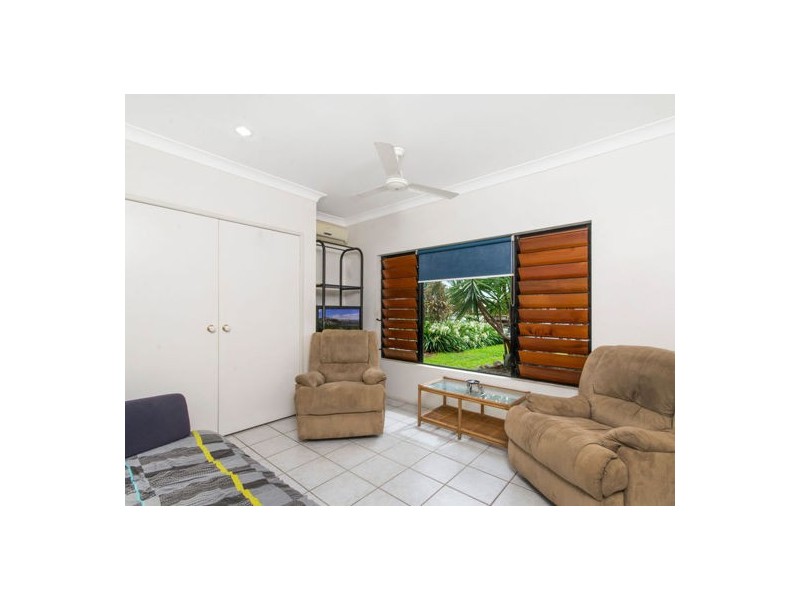 10 Sunbird Close, Port Douglas QLD 4877