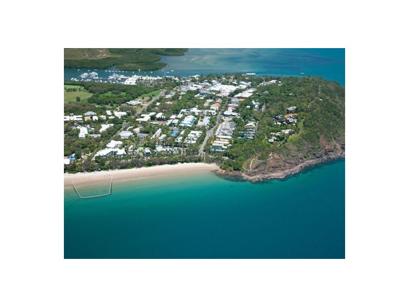 10 Sunbird Close, Port Douglas QLD 4877