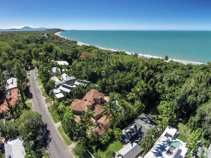 10 Solander Boulevard, Port Douglas QLD 4877