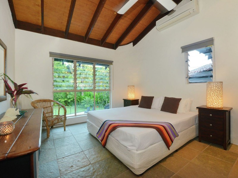 10 Solander Boulevard, Port Douglas QLD 4877