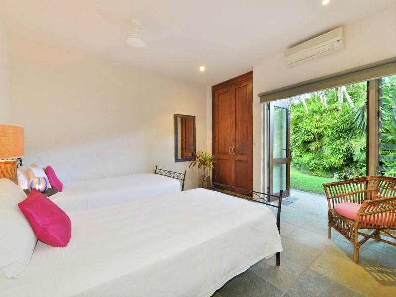 10 Solander Boulevard, Port Douglas QLD 4877