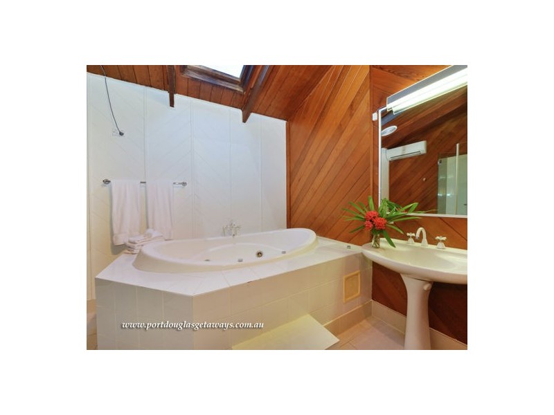 23 Solander Boulevard, Port Douglas QLD 4877