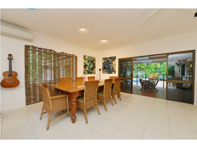 11 Andrews Close, Port Douglas QLD 4877