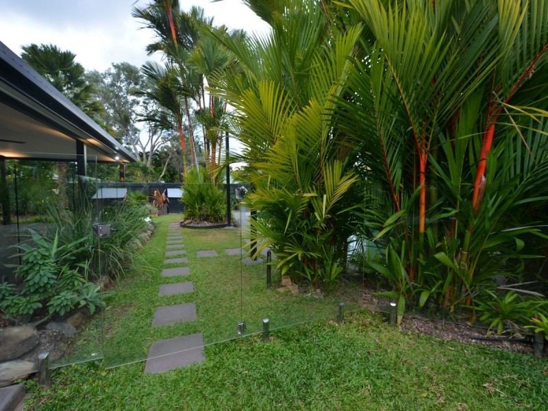 16 Trochus Close, Port Douglas QLD 4877