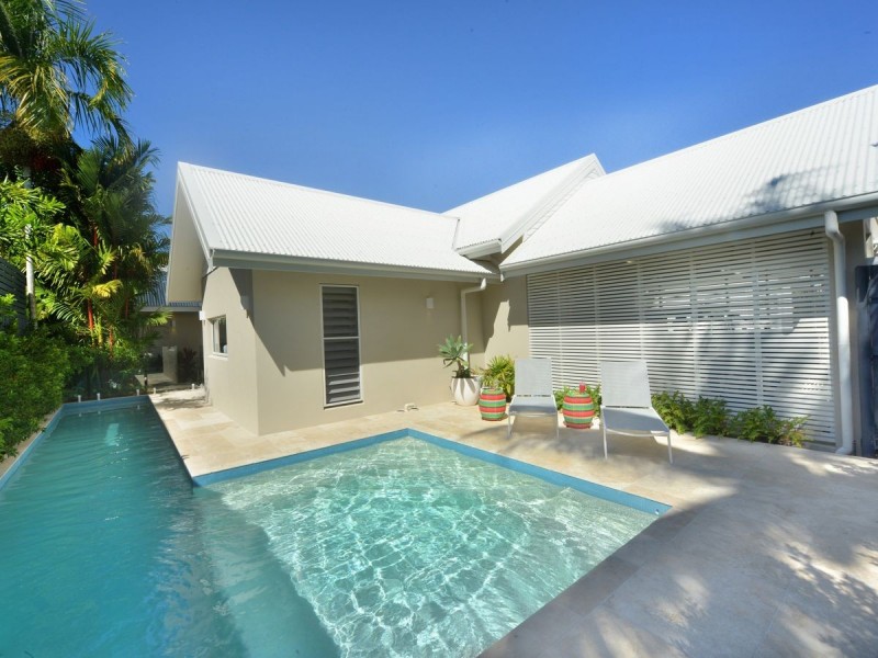 1/11 Craven Close, Port Douglas QLD 4877