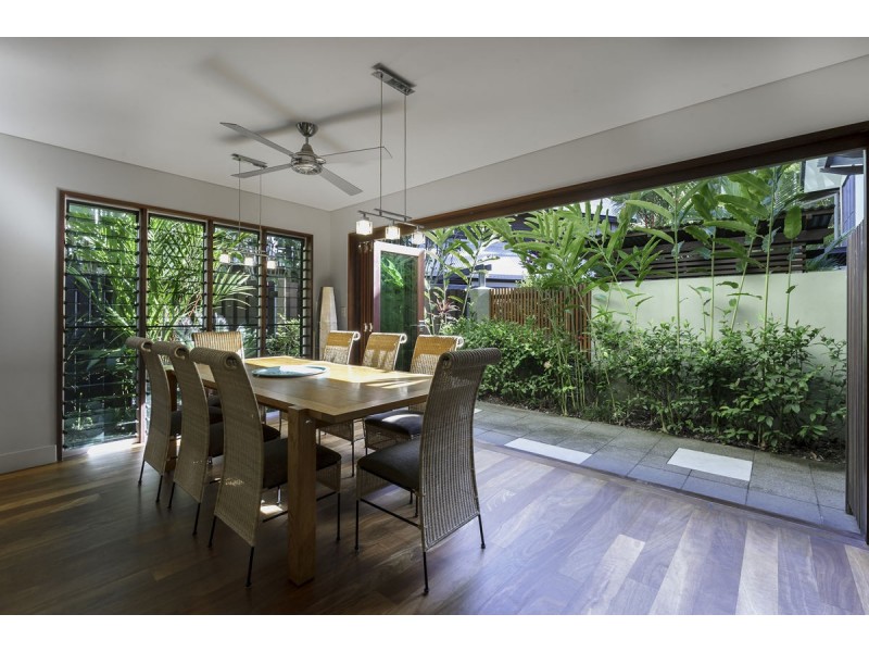 8 Solander Boulevard, Port Douglas QLD 4877