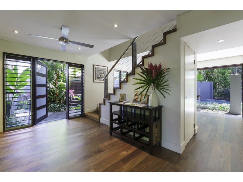 8 Solander Boulevard, Port Douglas QLD 4877