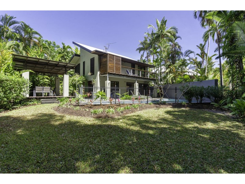 8 Solander Boulevard, Port Douglas QLD 4877