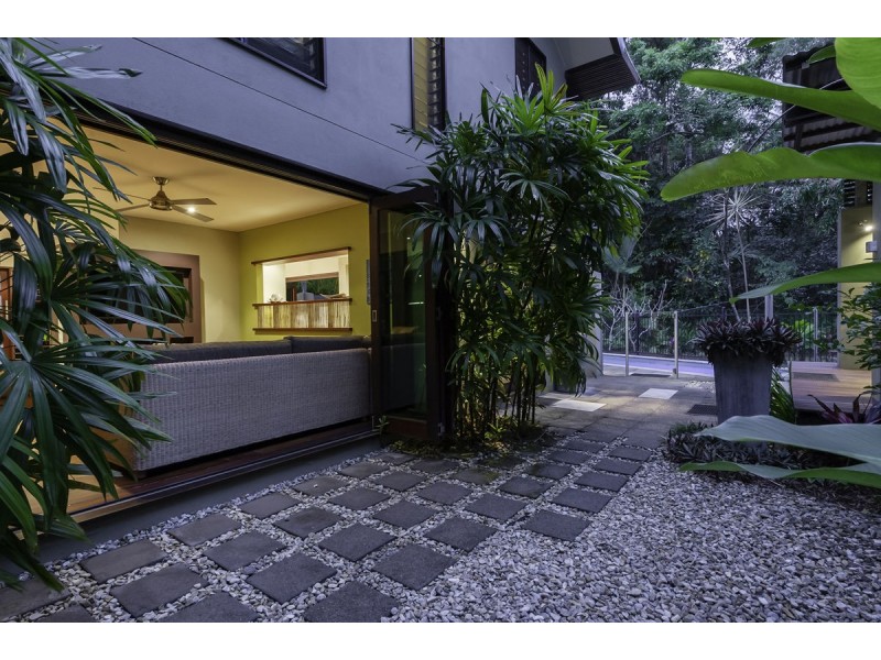 8 Solander Boulevard, Port Douglas QLD 4877