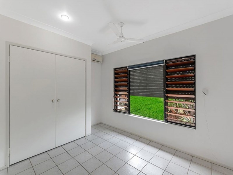 10 Sunbird Close, Port Douglas QLD 4877