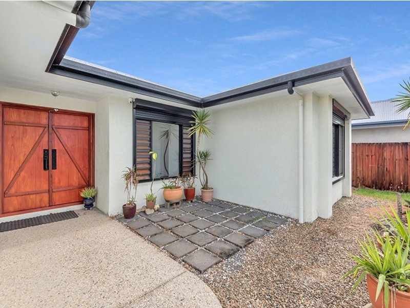 10 Sunbird Close, Port Douglas QLD 4877