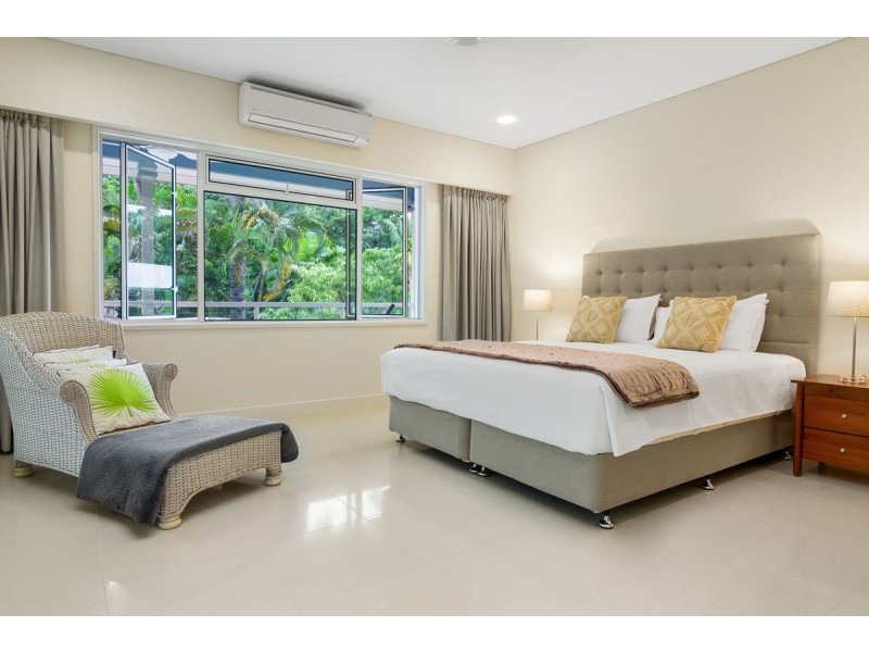 17 Solander Boulevard, Port Douglas QLD 4877