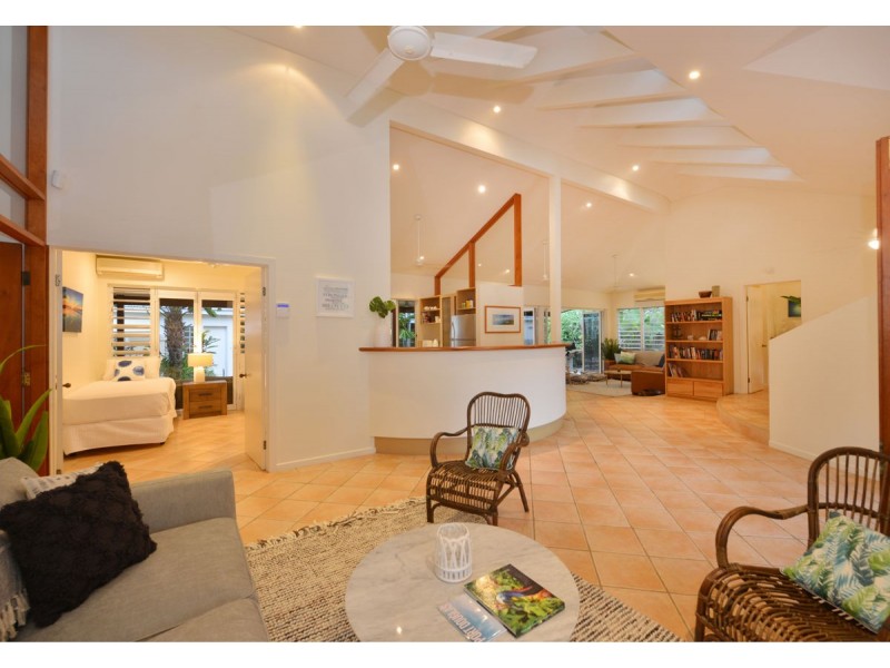 5 Solander Boulevard, Port Douglas QLD 4877