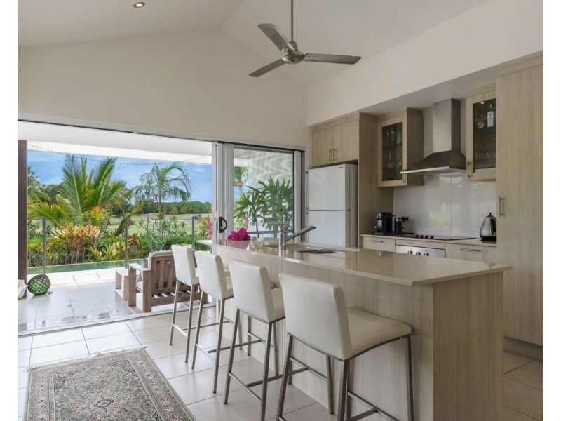4 Cascade Drive, Craiglie QLD 4877