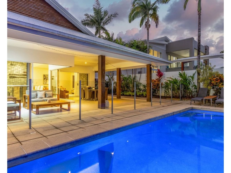 4 Cascade Drive, Craiglie QLD 4877