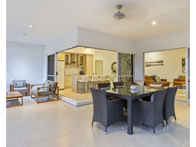 4 Cascade Drive, Craiglie QLD 4877