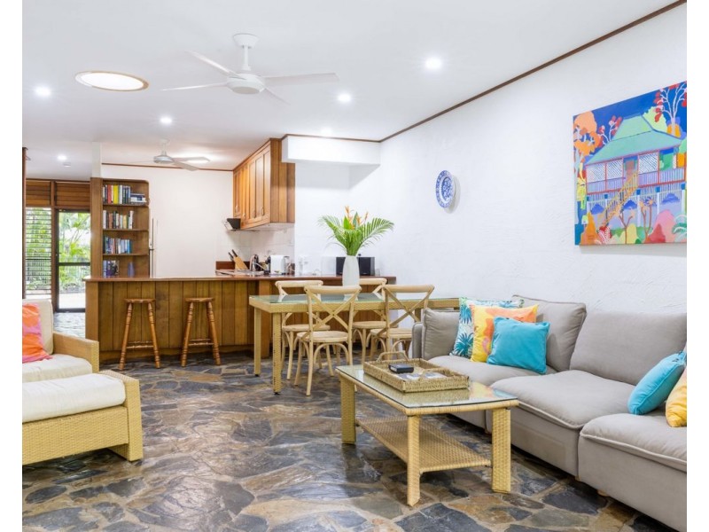 3/24 Solander Boulevard, Port Douglas QLD 4877