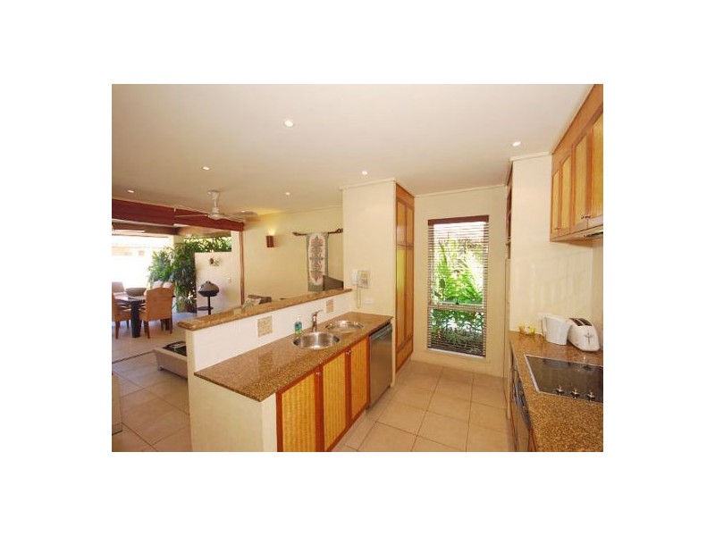 9/20-24 Andrews Close, Port Douglas QLD 4877