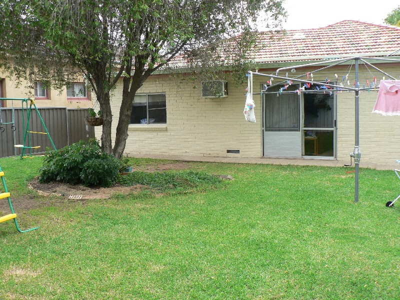 12 Sterling Street, Dubbo NSW 2830
