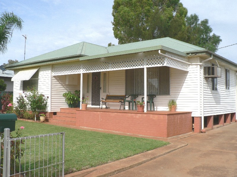 9 Leavers Street, Dubbo NSW 2830