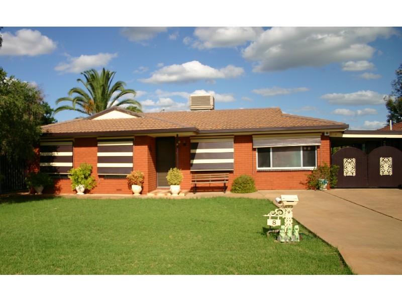 8 Grey Street, Dubbo NSW 2830