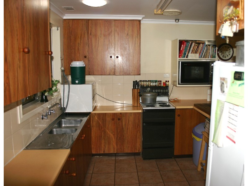 8 Grey Street, Dubbo NSW 2830