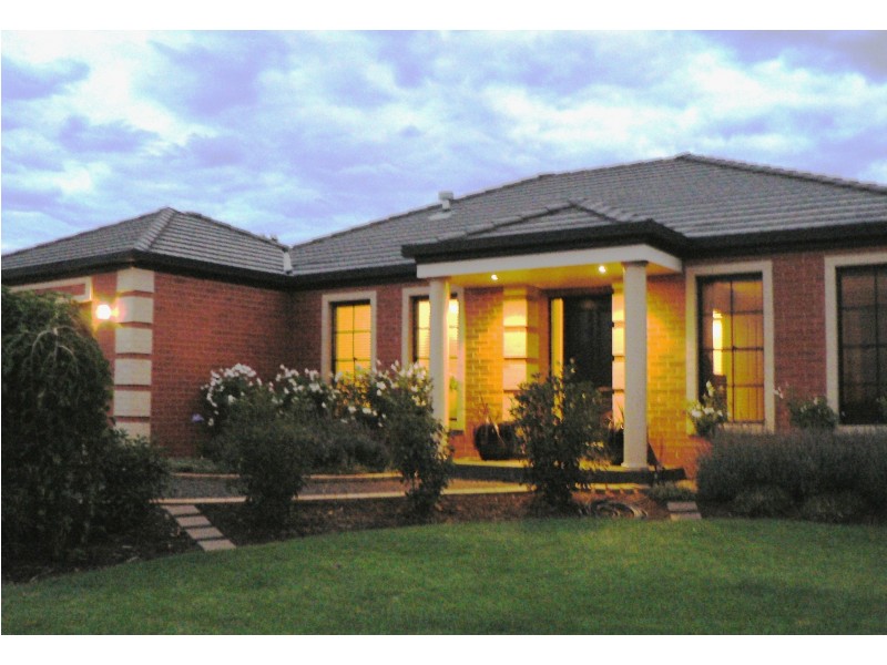 3 ENGLEWOOD AVENUE, Dubbo NSW 2830