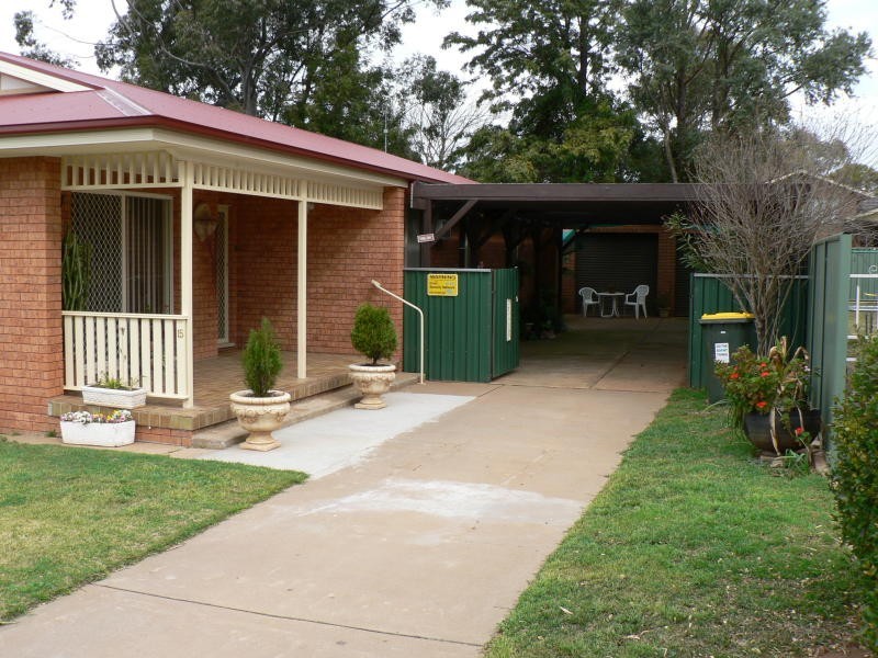 15 Emerald Street, Dubbo NSW 2830