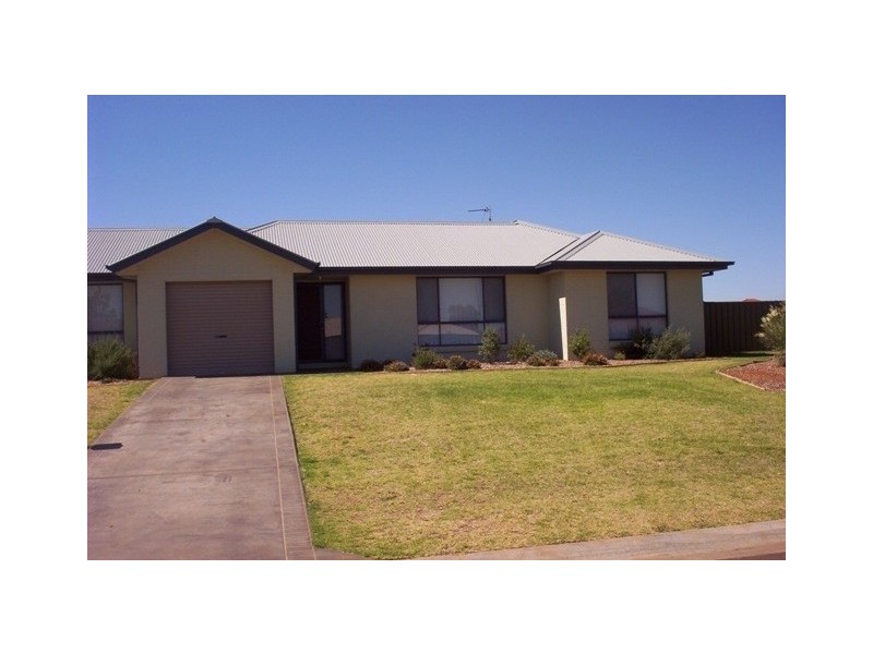 1A Cardiff Arms Avenue, Dubbo NSW 2830