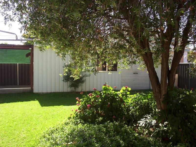 12 Sterling Street, Dubbo NSW 2830