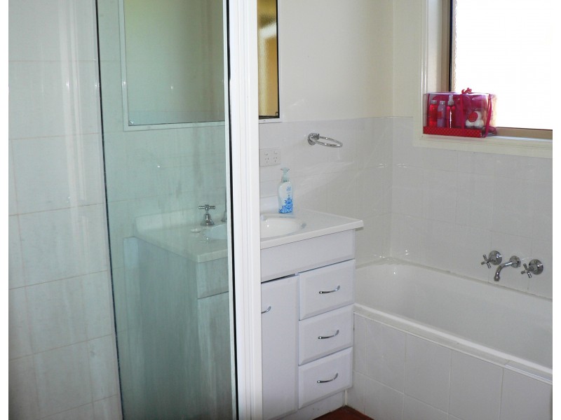 5A + 5B John Brass Place, Dubbo NSW 2830