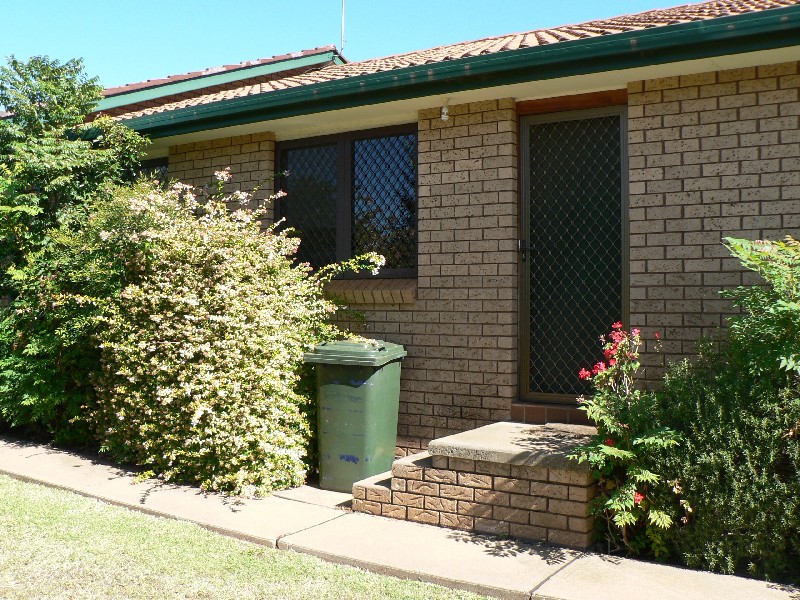 2/12 Alfred Street, Dubbo NSW 2830