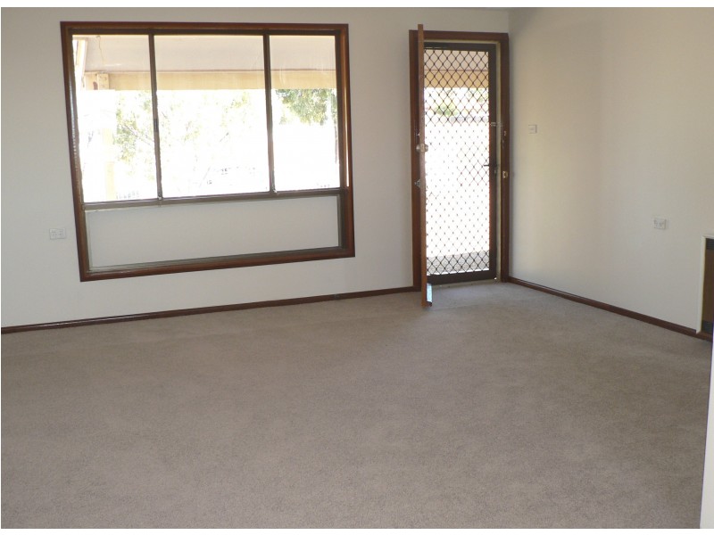 5 Tanderra Close, Dubbo NSW 2830