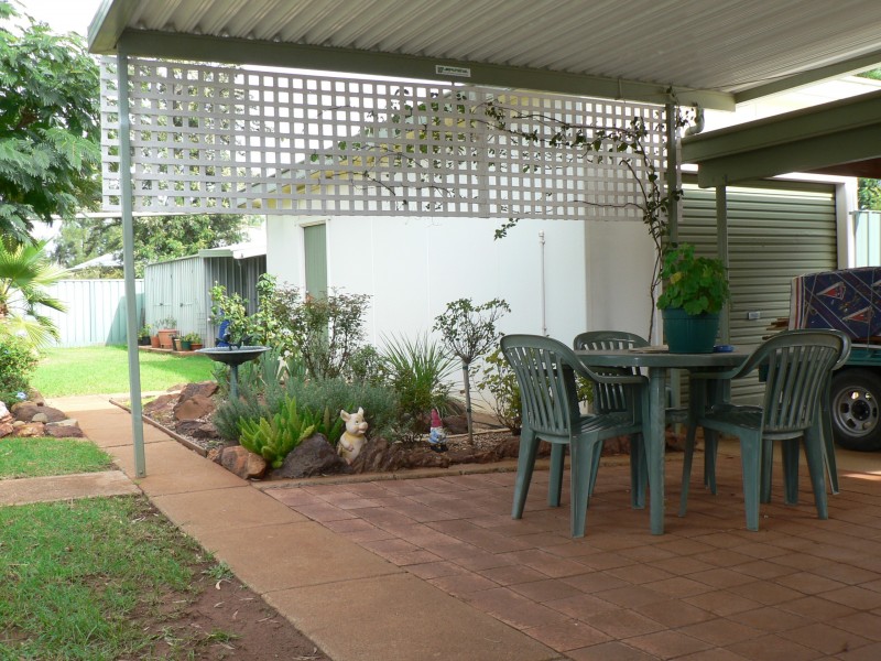 9 Leavers, Dubbo NSW 2830