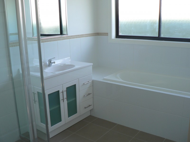 34 William Farrer Drive, Dubbo NSW 2830