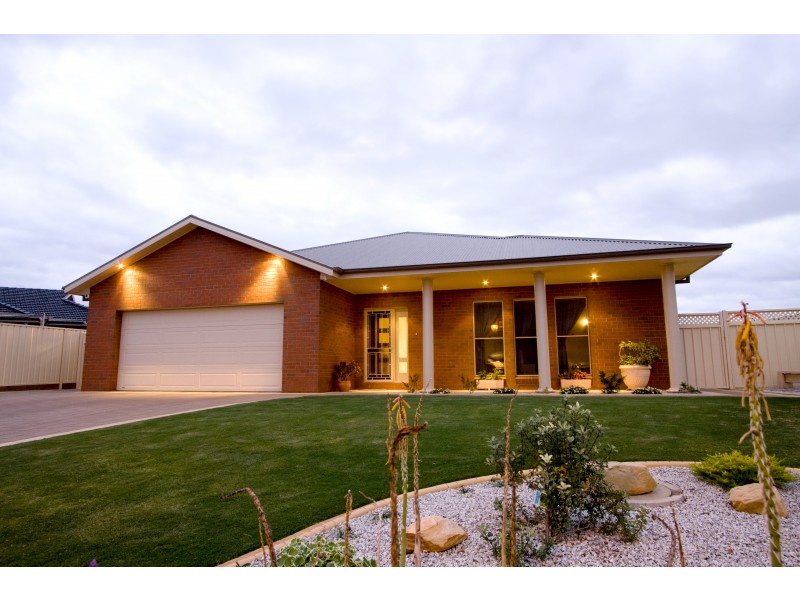 7 Tallwoods Grove, Grangewood Estate, Dubbo NSW 2830