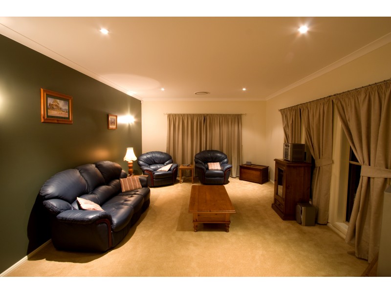 7 Tallwoods Grove, Grangewood Estate, Dubbo NSW 2830