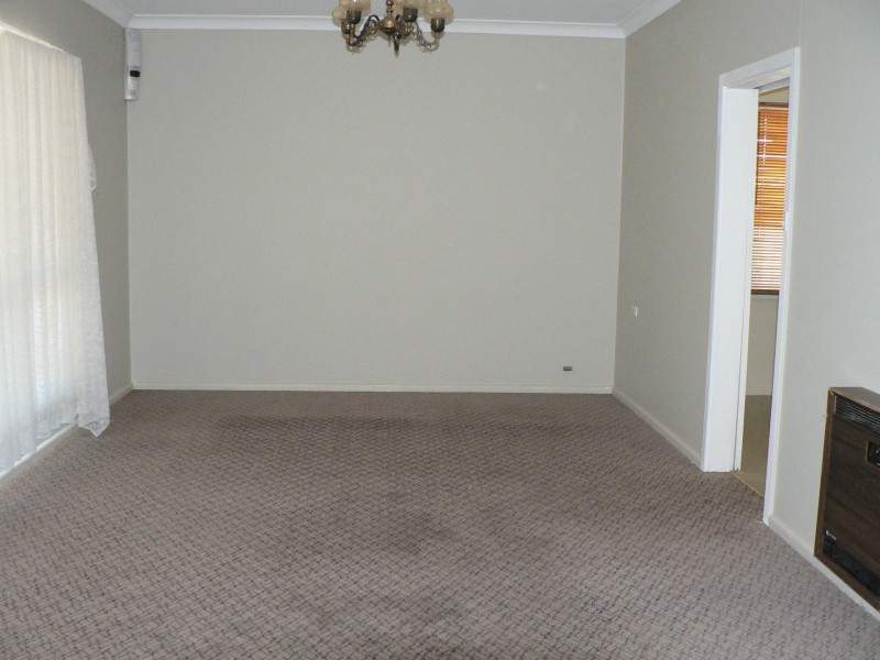 18 Wilkins Street, Dubbo NSW 2830