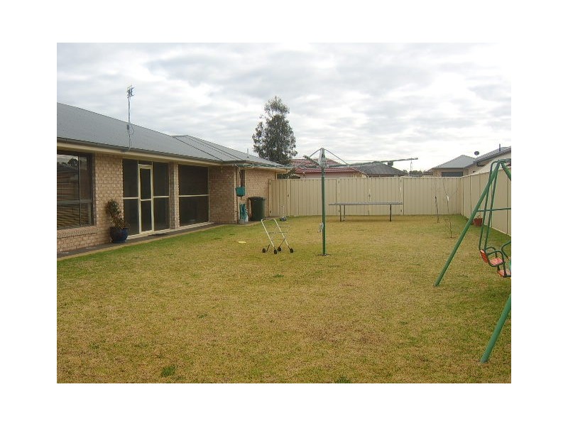 12 Sunvale Avenue, Dubbo NSW 2830