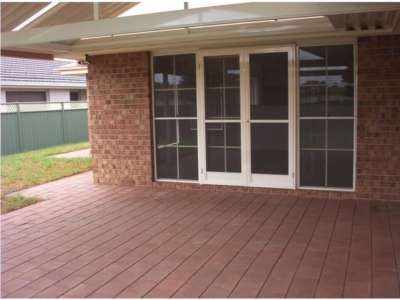 27 St Andrews Drive, Dubbo NSW 2830