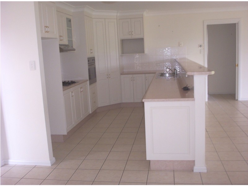 27 St Andrews Drive, Dubbo NSW 2830
