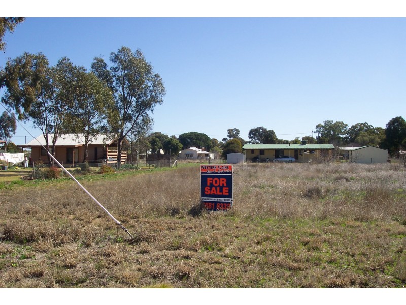 12 Abbott Street, Mendooran NSW 2842