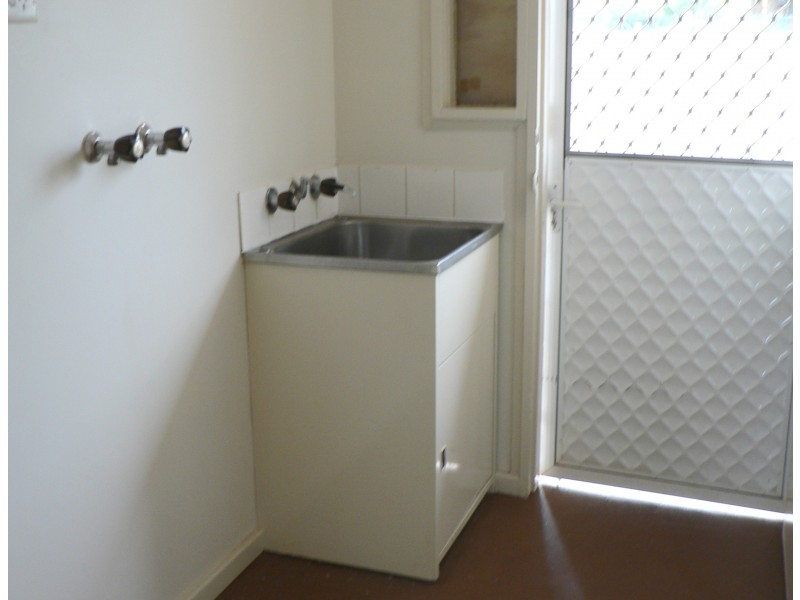 21 Spears Drive, Dubbo NSW 2830