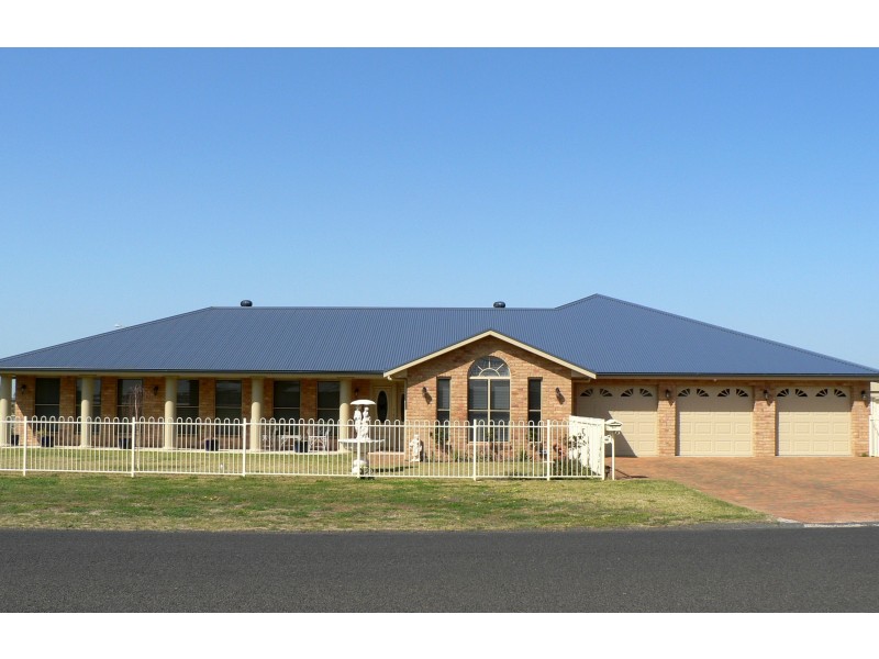 601 Wheelers Lane, Dubbo NSW 2830
