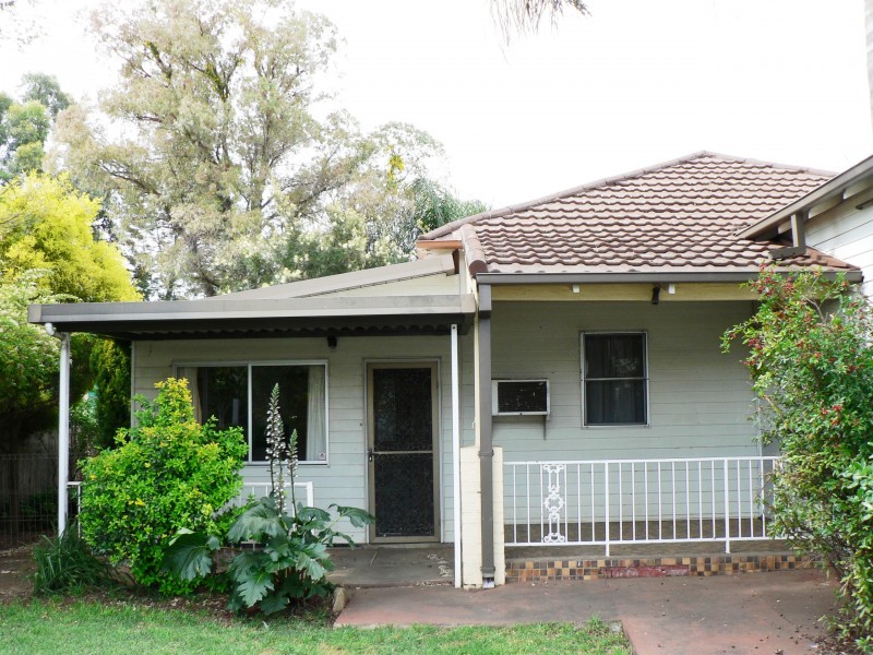 150 Cobra Street, Dubbo NSW 2830