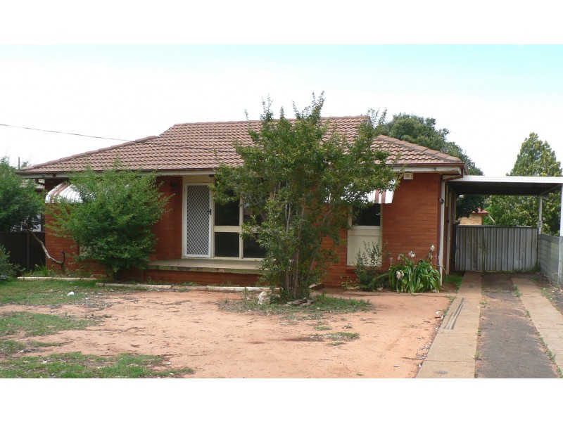 40 Catherine Drive, Dubbo NSW 2830