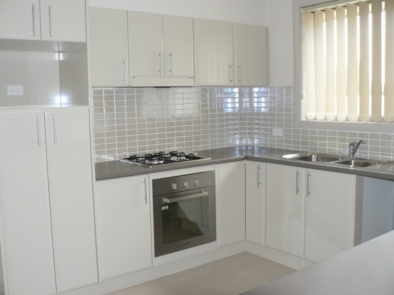 2 Selkirk Avenue, Dubbo NSW 2830