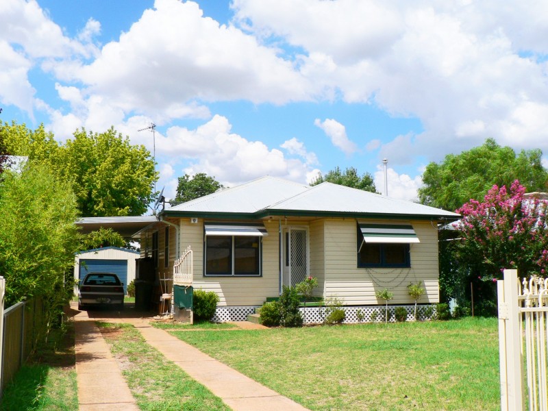 38 Leavers Street, Dubbo NSW 2830