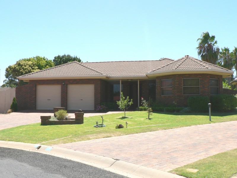 8 Campese Court, Dubbo NSW 2830